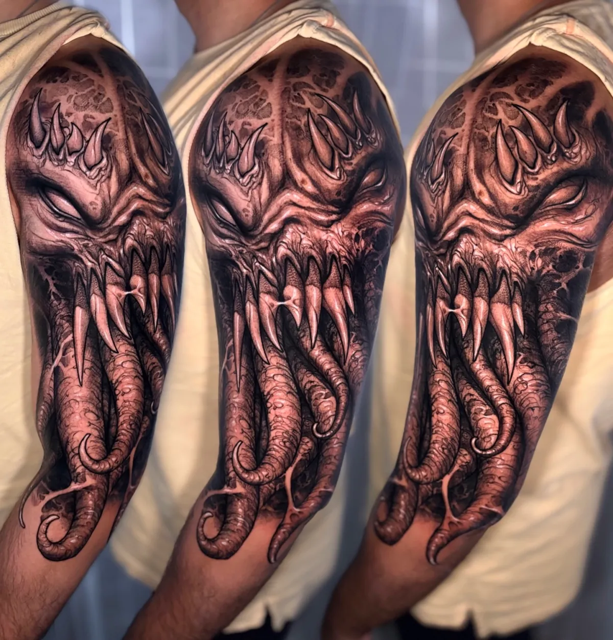 Tatuagem black and grey de Ben-Hur Leite feita com tinta Allegory